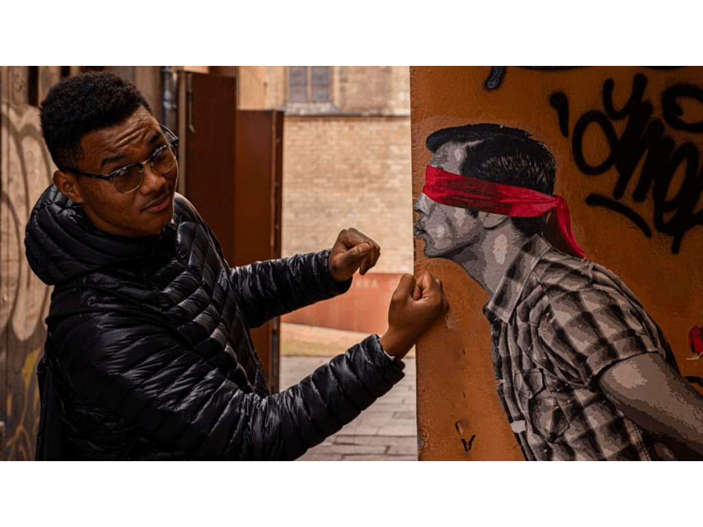 使用手持摄像机进行探索